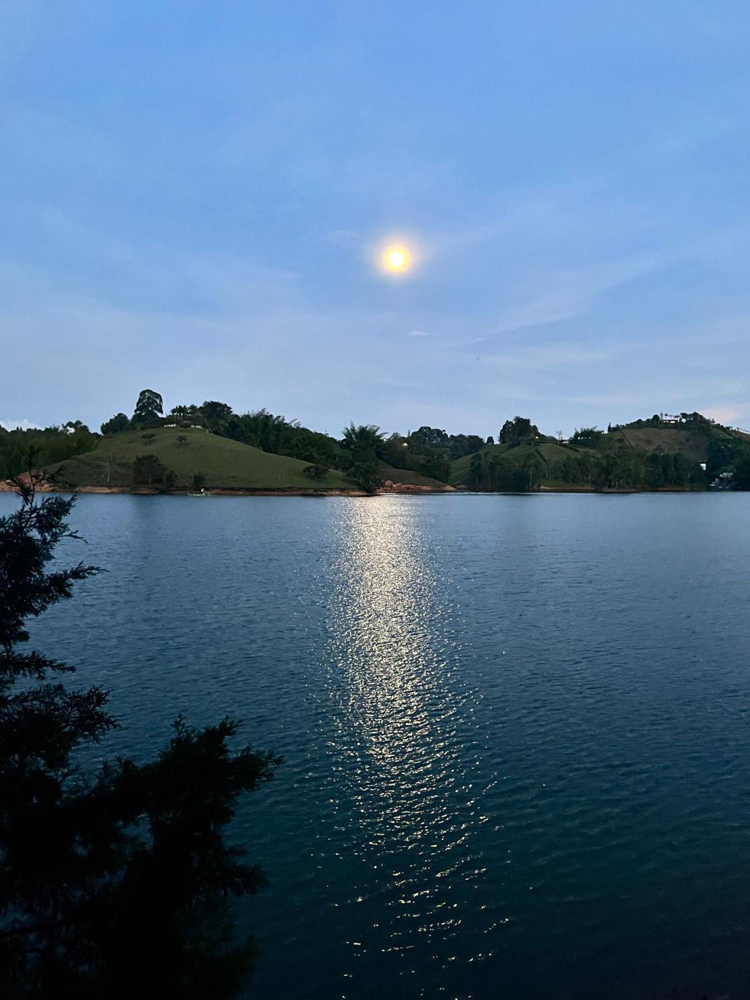 Porto Marina Hotel Guatapé Eksteriør bilde